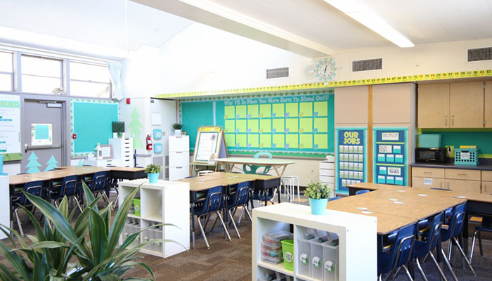 Rangement de votre bureau de classe - Organiser, préparer et gérer une  classe en élémentaire - Forums Enseignants du primaire
