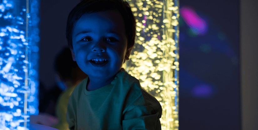 Comment le Snoezelen aide l'enfant déficient visuel ? - Blog Hop'Toys