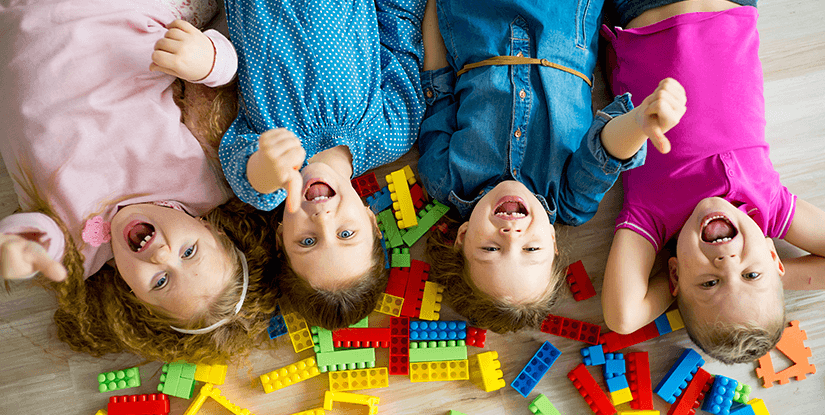 Grand Plan Pour Enfants. Jouets éducatifs Pour Enfants. Jeu En